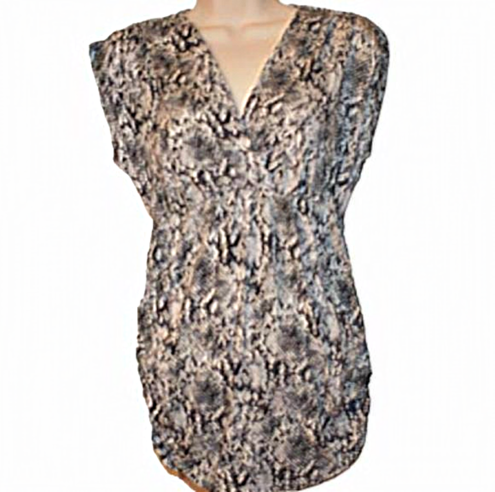 Motherhood Snake Print V-Neck Blouse Black Whiteâ S